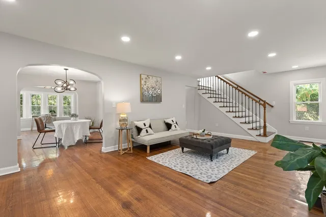 $789,500 | 129-a-b Maple Avenue, Shrewsbury, MA 01545