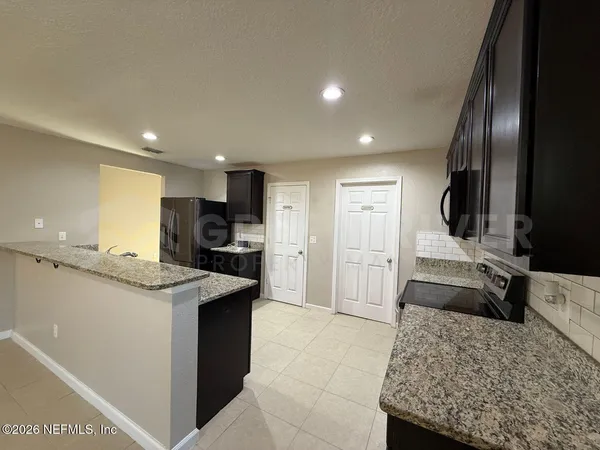 $2,800 | 8704 Lake George Circle West, Macclenny, FL 32063