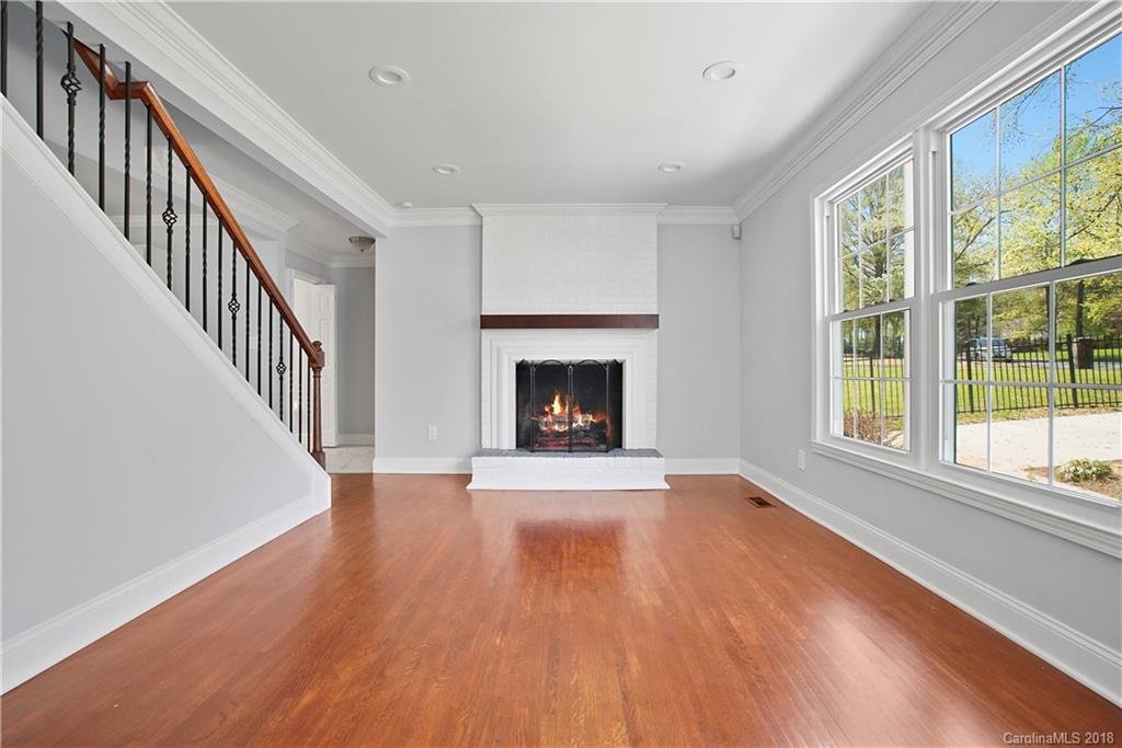 2618 Cedarwild Road Charlotte, NC 28212 - Photo 3 of 19 Gallery Image 3
