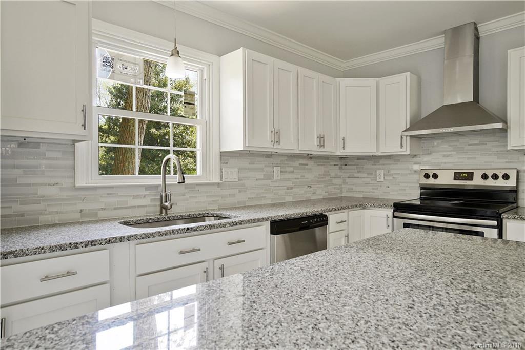 2618 Cedarwild Road Charlotte, NC 28212 - Photo 7 of 19 Gallery Image 7