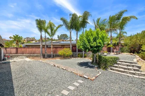 $1,900,000 | 2550 Aster Street, San Diego, CA 92109