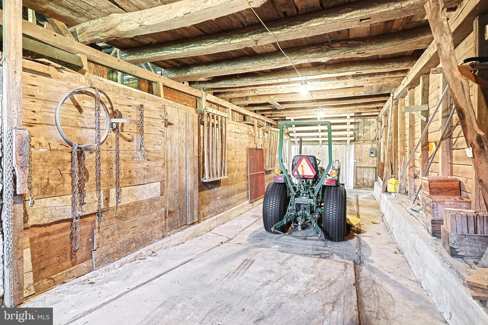1294 Carlisle Road Aspers, PA 17304 - Photo 102 of 125 Tractor Shed