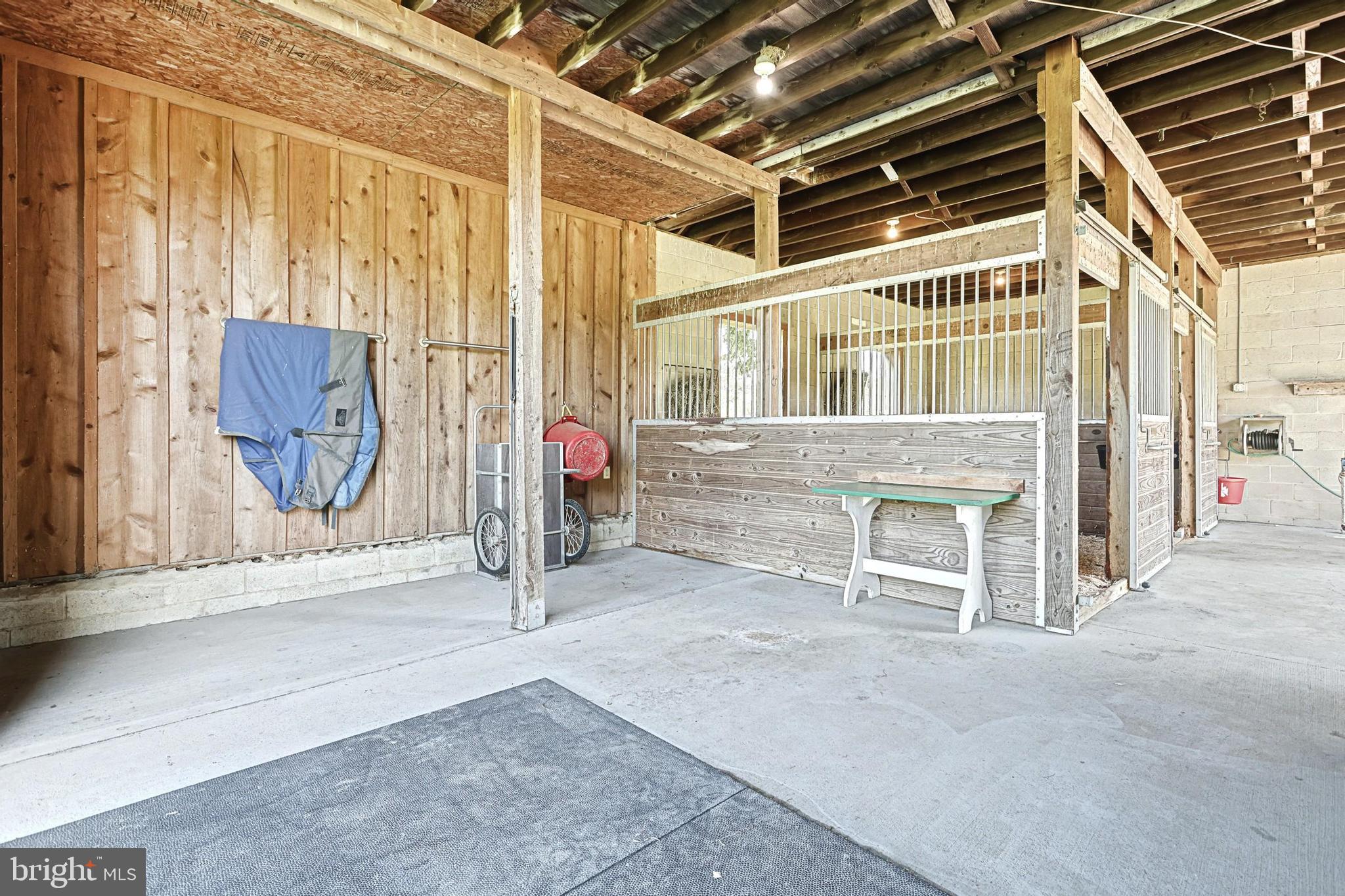 1294 Carlisle Road Aspers, PA 17304 - Photo 110 of 125 Stable