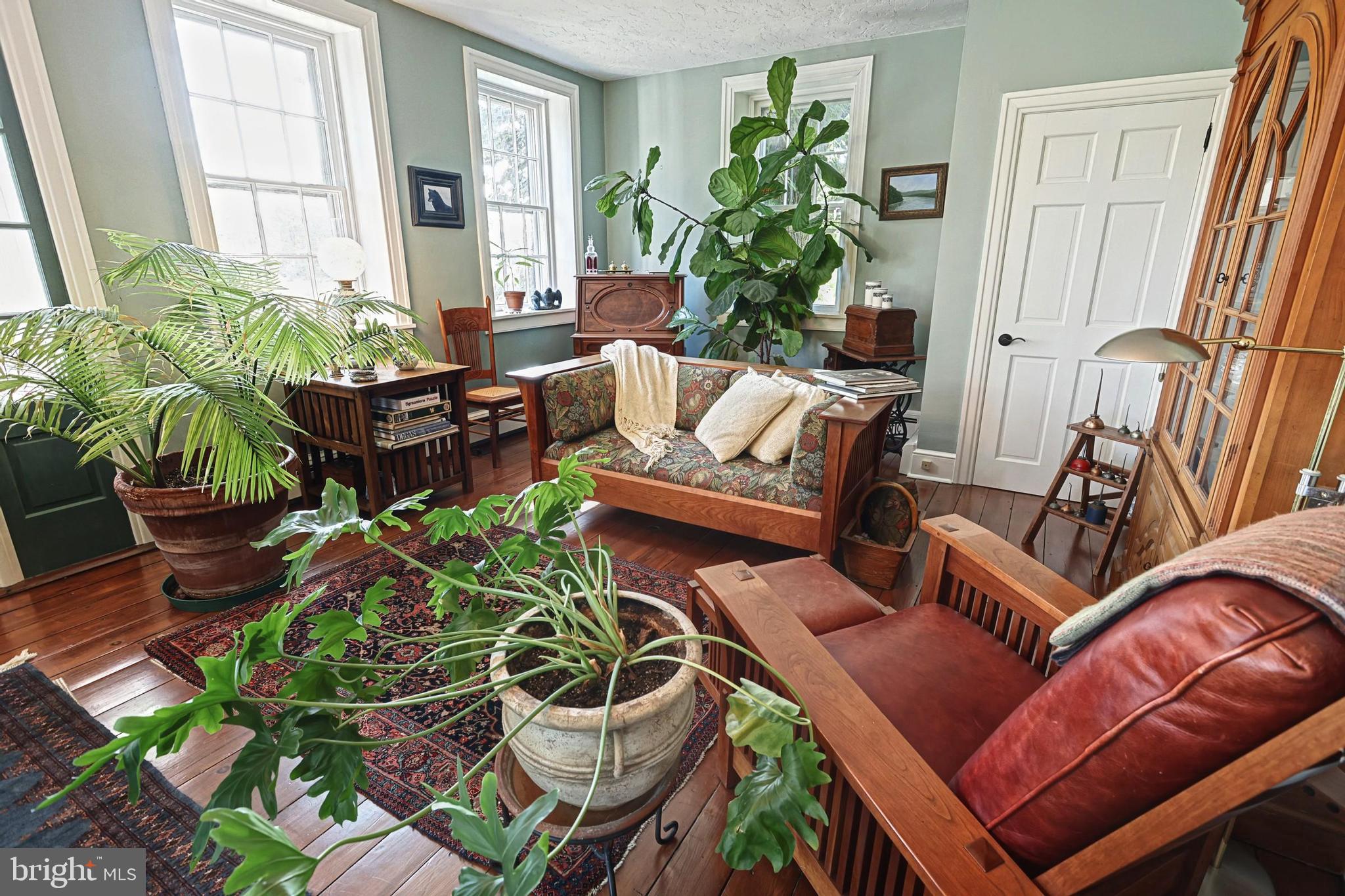 1294 Carlisle Road Aspers, PA 17304 - Photo 59 of 125 Living Room
