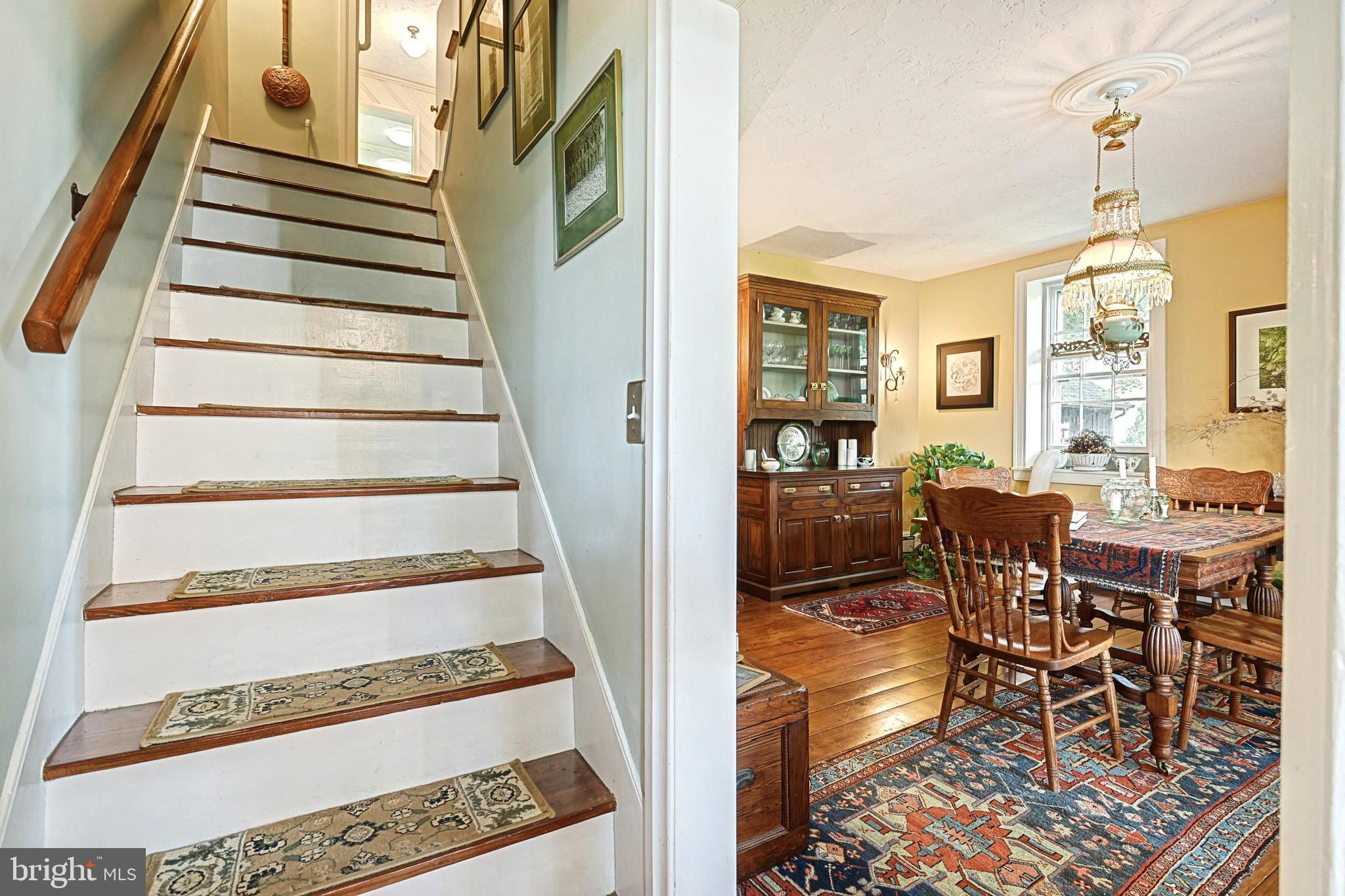 1294 Carlisle Road Aspers, PA 17304 - Photo 62 of 125 Stairs main