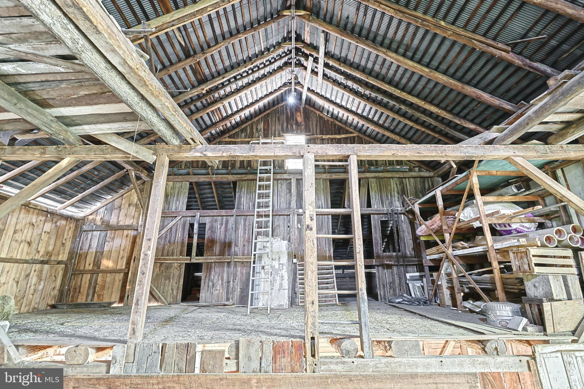 1294 Carlisle Road Aspers, PA 17304 - Photo 99 of 125 Bank Barn