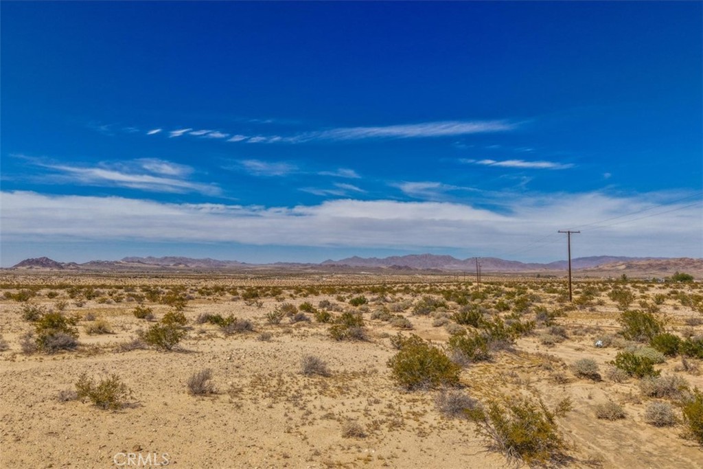 101 Diamond Bar Road Twentynine Palms, CA 92277 - Photo 17 of 25 a view of beach and ocean