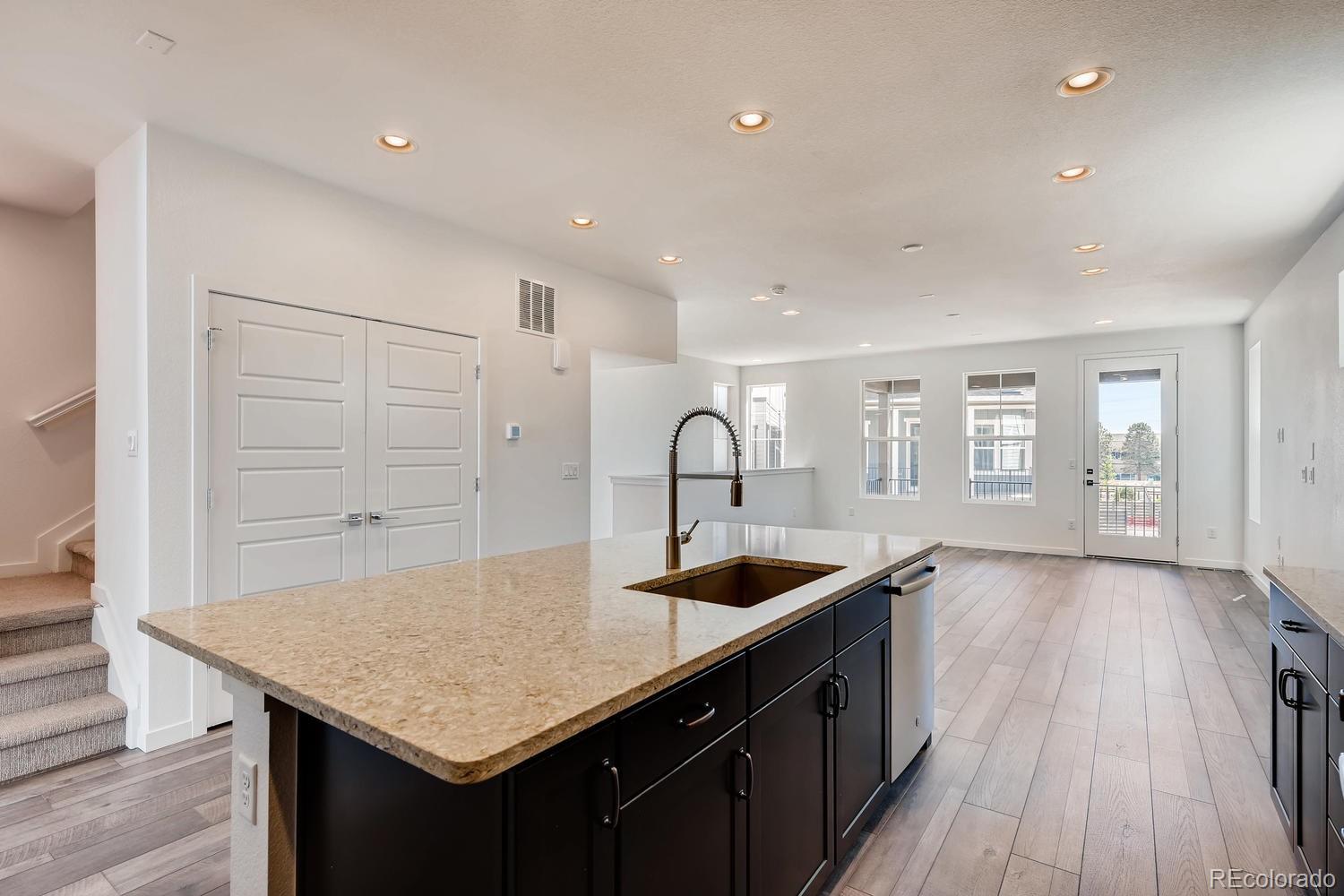 8868 Delacorte Street Highlands Ranch, CO 80129 - Photo 12 of 37 Gallery Image 12