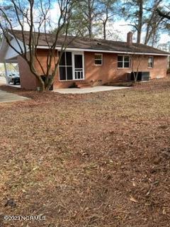 1309 Old Raleigh Road Clinton, NC 28328 - Photo 2 of 12 IMG_2619