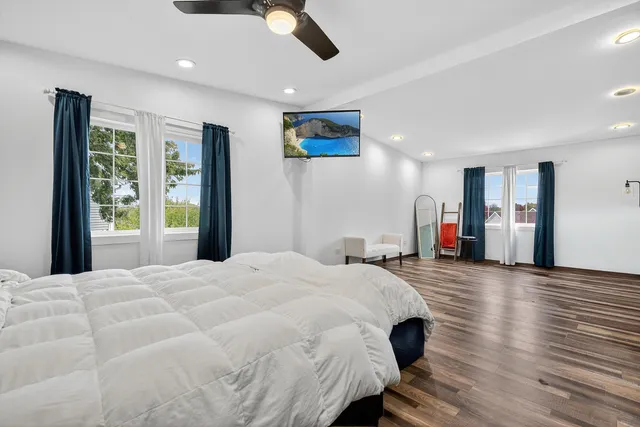 $420,000 | 336 Oak Hill Court, Antioch, IL 60002