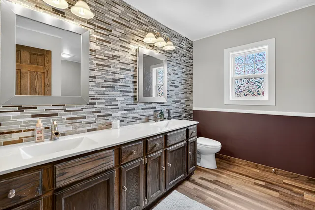 $420,000 | 336 Oak Hill Court, Antioch, IL 60002