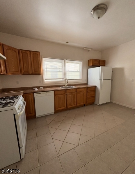 129 Grumman Avenue, Unit 2 Newark, NJ 07112 - Photo 5 of 7