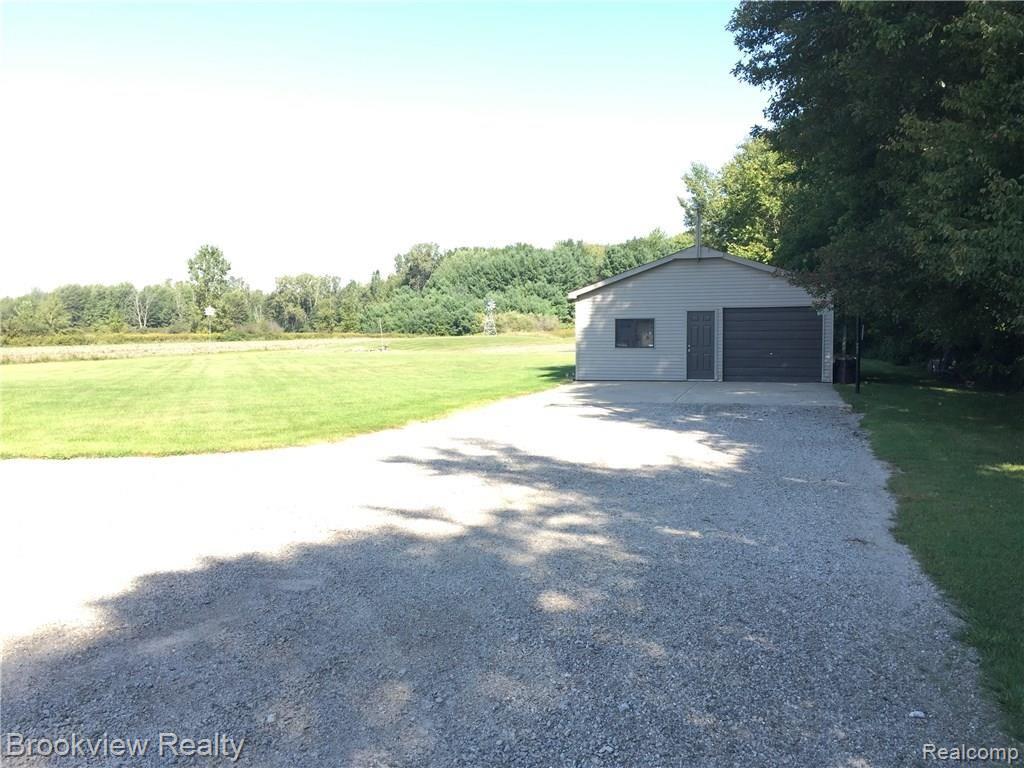 9670 Division Road Columbus, MI 48063 - Photo 26 of 45 IMG_7095.JPG