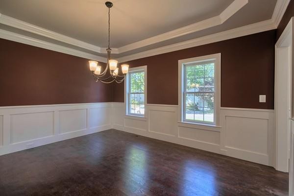 14 Wellington Road Winchester, MA 01890 - Photo 9 of 30 Gallery Image 9