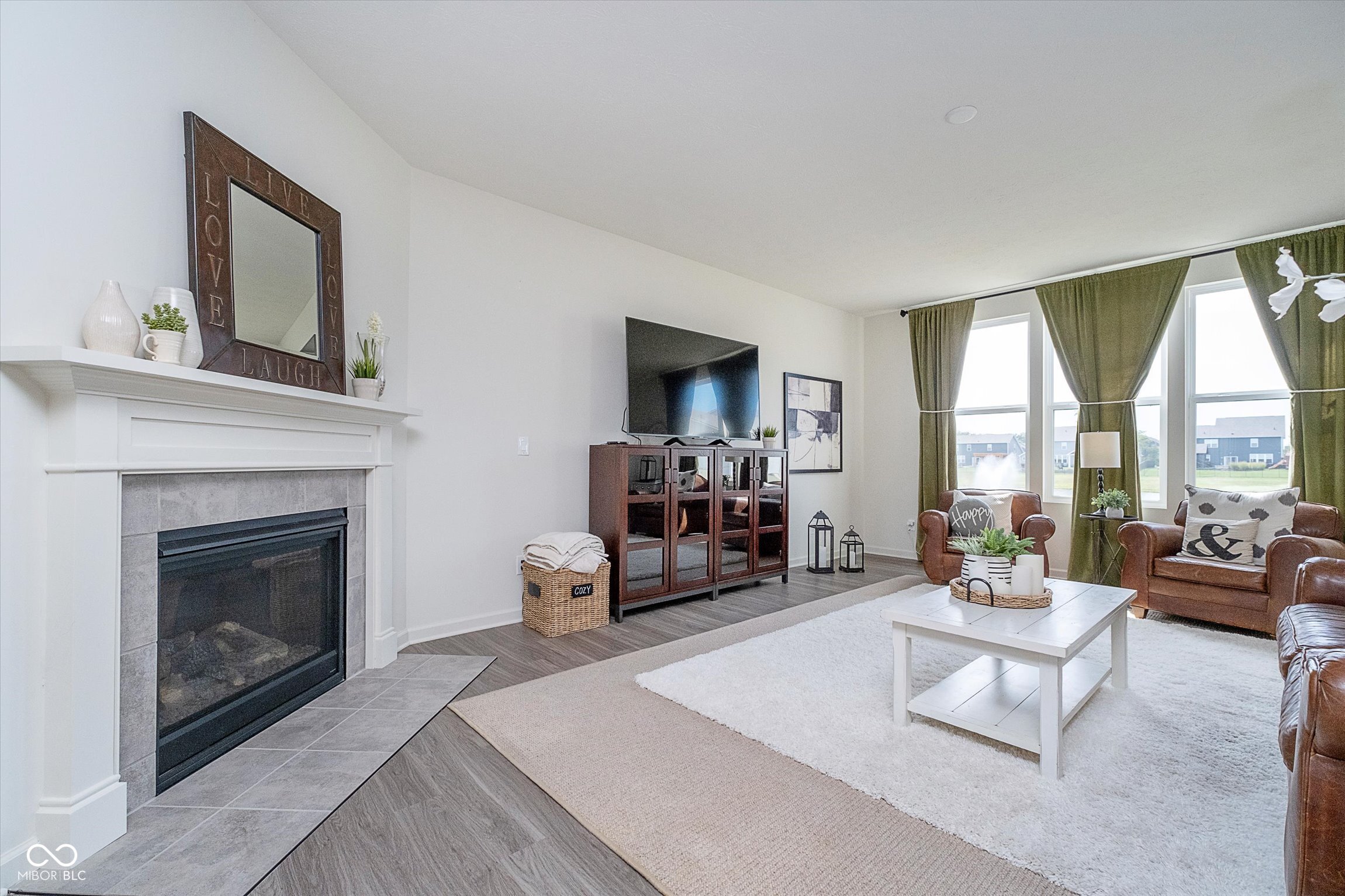 13380 Fielding Way Fishers, IN 46037 - Photo 6 of 45 Gallery Image 6
