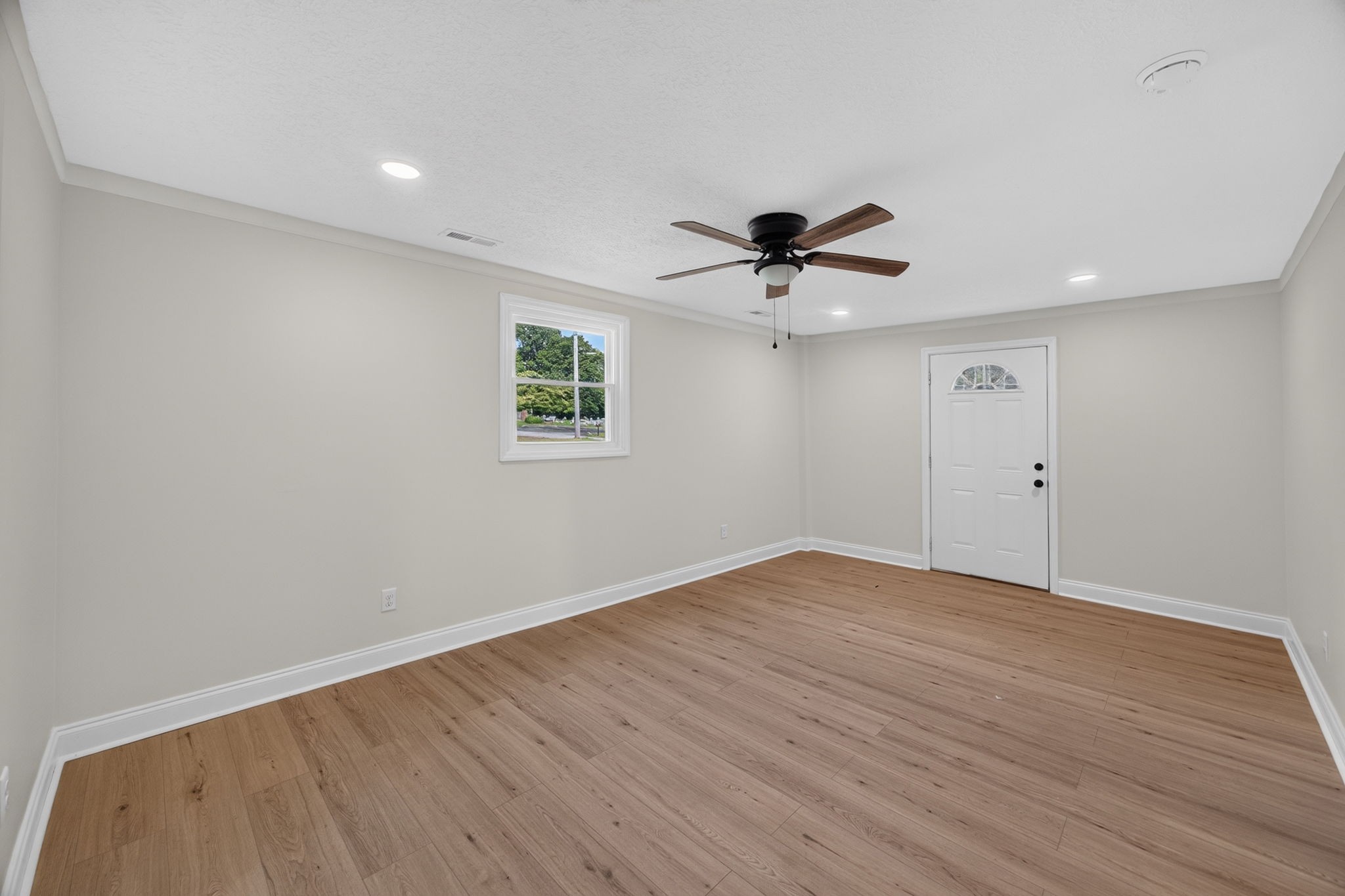 740 Pleasant Hill Road Sparta, TN 38583 - Photo 10 of 24 Gallery Image 10