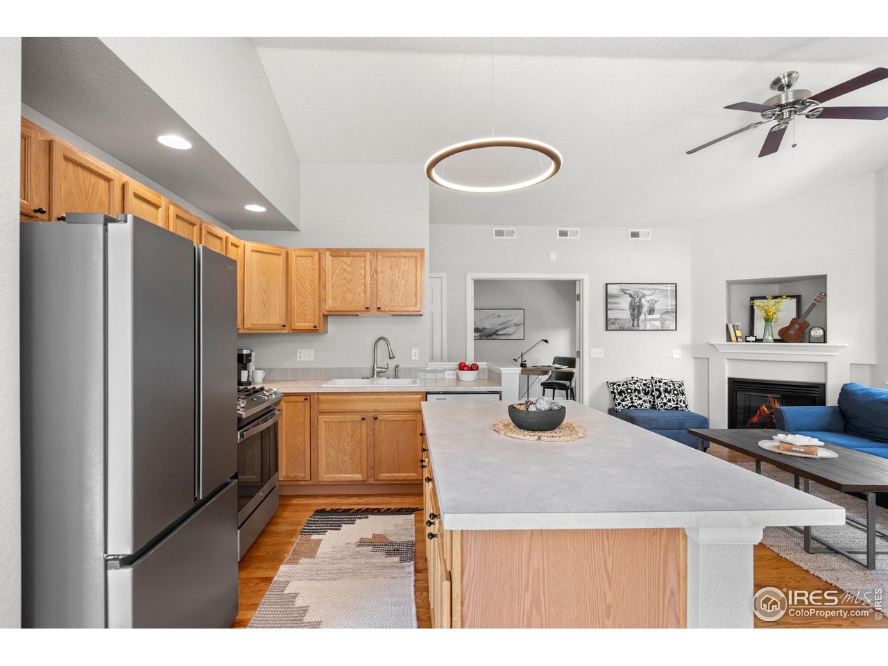 4501 Nelson Road, Unit 2105 Longmont, CO 80503 - Photo 13 of 37 SS Hisense Refrigerator new in '22