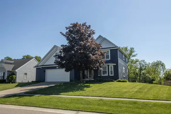 $467,500 | 13043 Stony Brook Pass, Linden, MI 48451