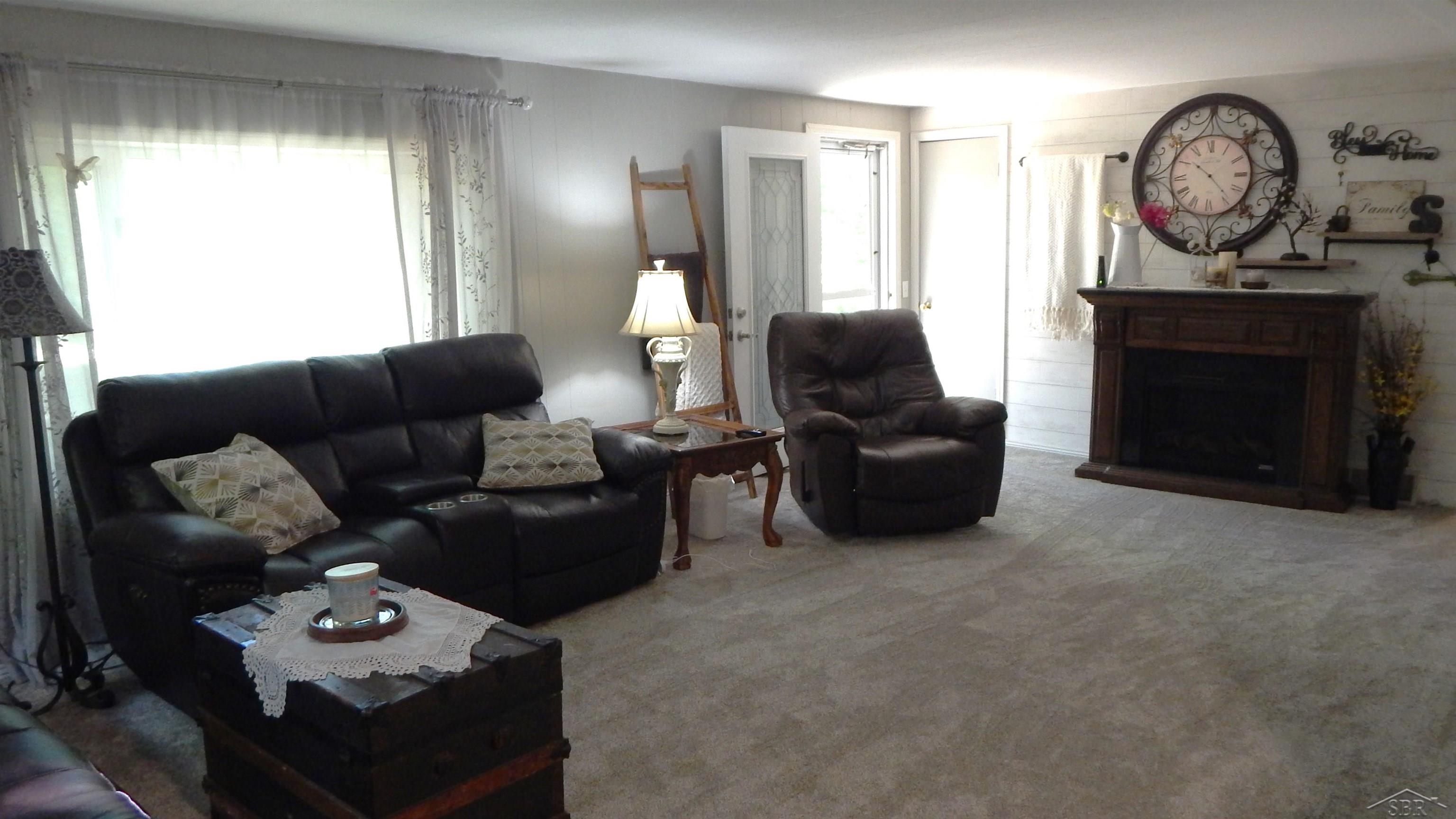 1252 West Erickson Road Pinconning, MI 48650 - Photo 9 of 45