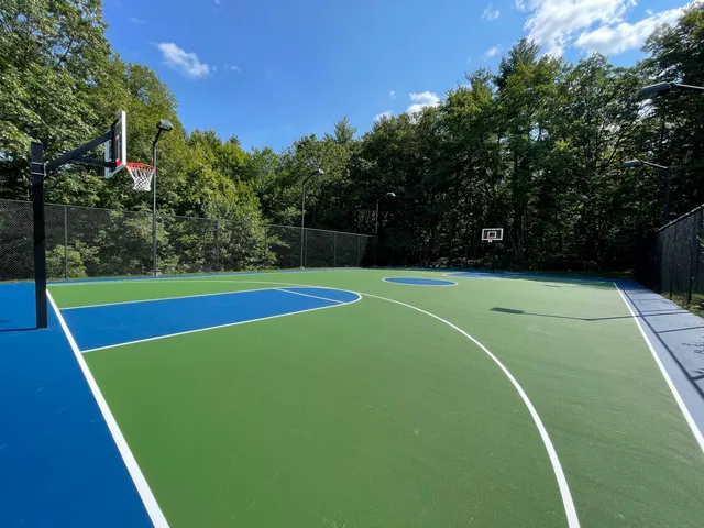 $3,190 | 37 East Ridge Drive, Unit 2, Milford, NH 03055