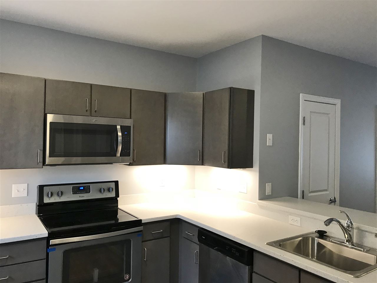 37 East Ridge Drive, Unit 2 Milford, NH 03055 - Photo 10 of 47