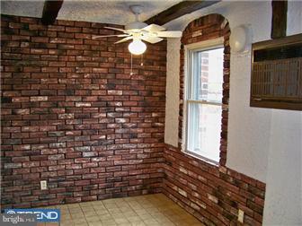1001 Grant Road Folcroft, PA 19032 - Photo 4 of 12 Kitchen