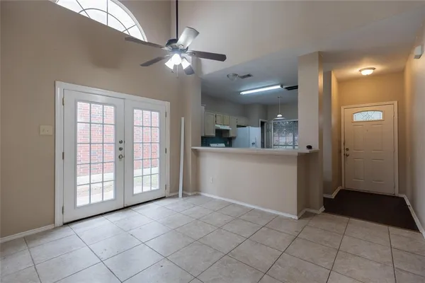 $1,825 | 815 Black Locust Drive West, Pflugerville, TX 78660