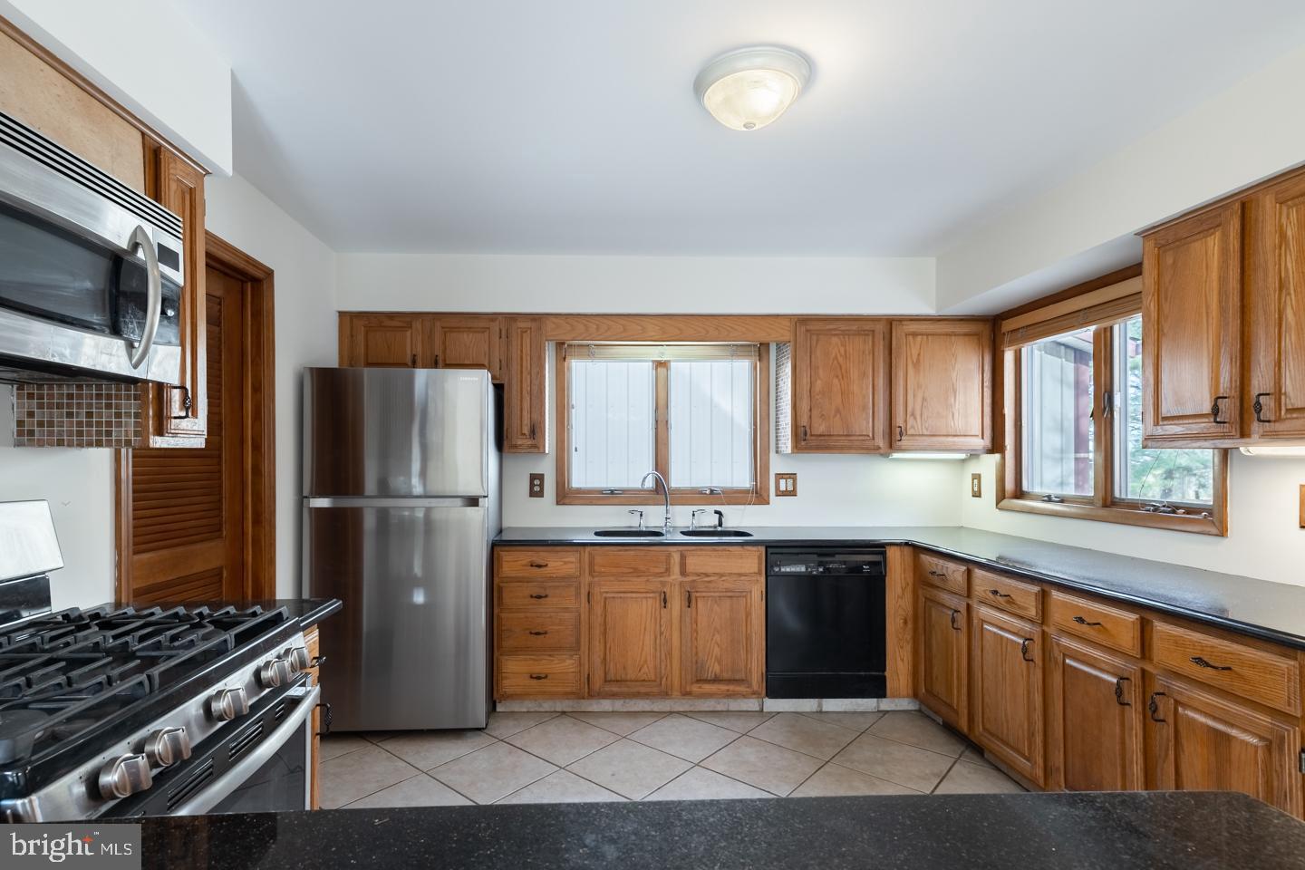 164 Chesterfield Georgetown Road Chesterfield, NJ 08515 - Photo 10 of 33