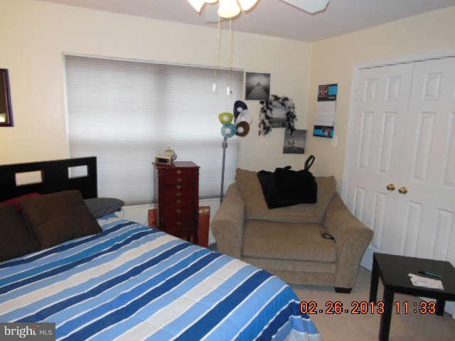 3020 South Glebe Road Arlington, VA 22206 - Photo 9 of 16 Bedroom