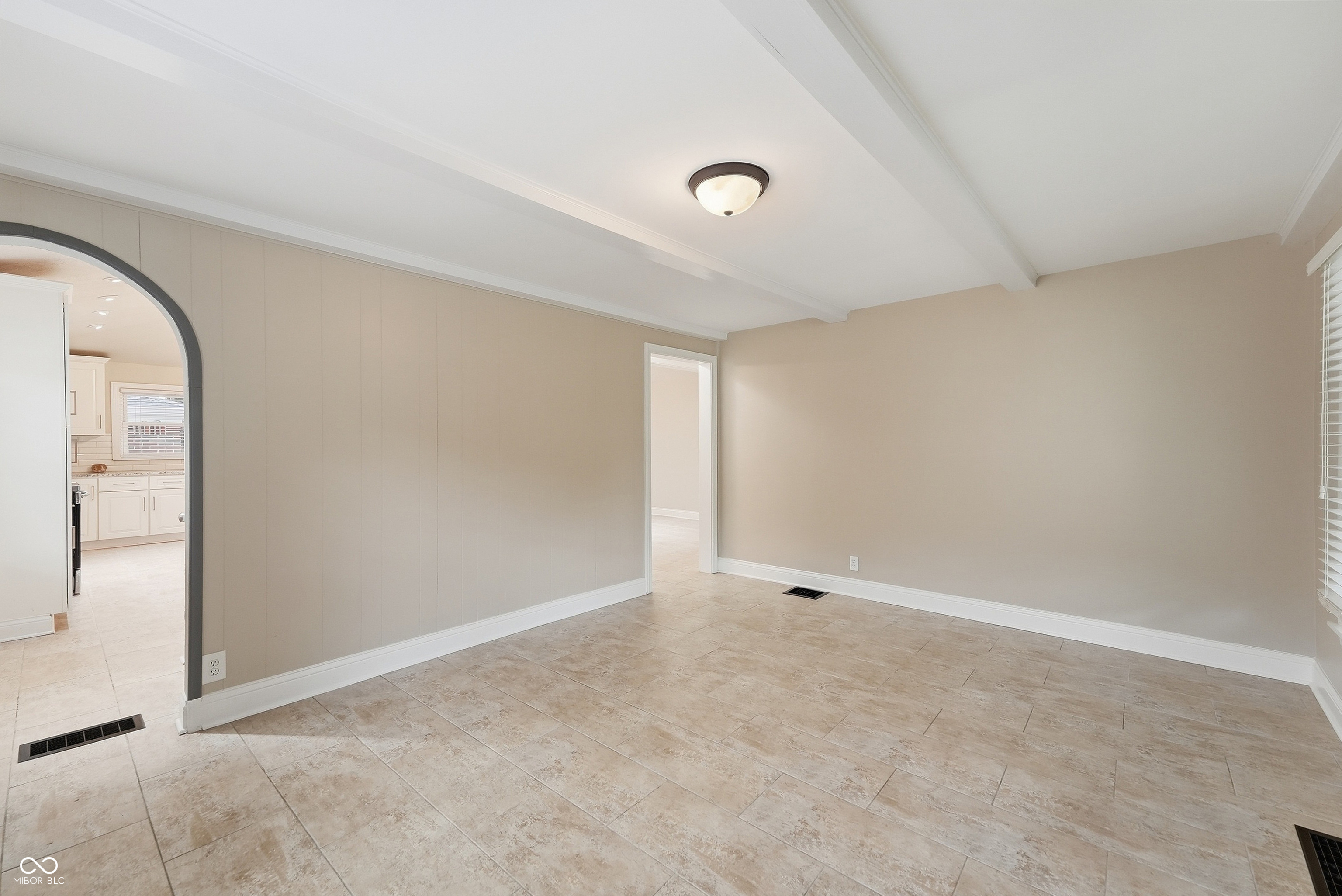 1219 Nicholas Road Indianapolis, IN 46220 - Photo 12 of 37 Gallery Image 12