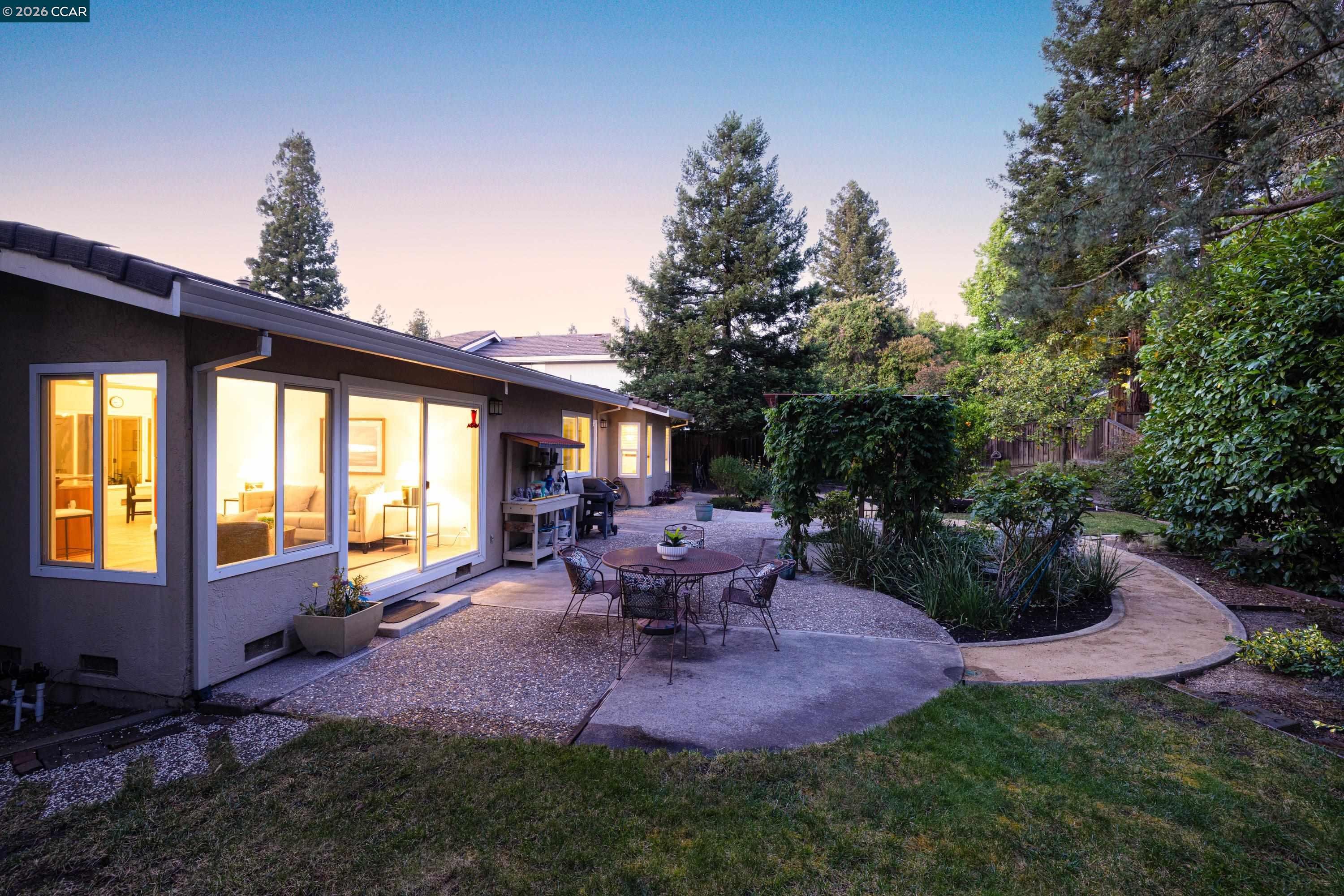 87 Lone Pine Court San Ramon, CA 94582 - Photo 46 of 54