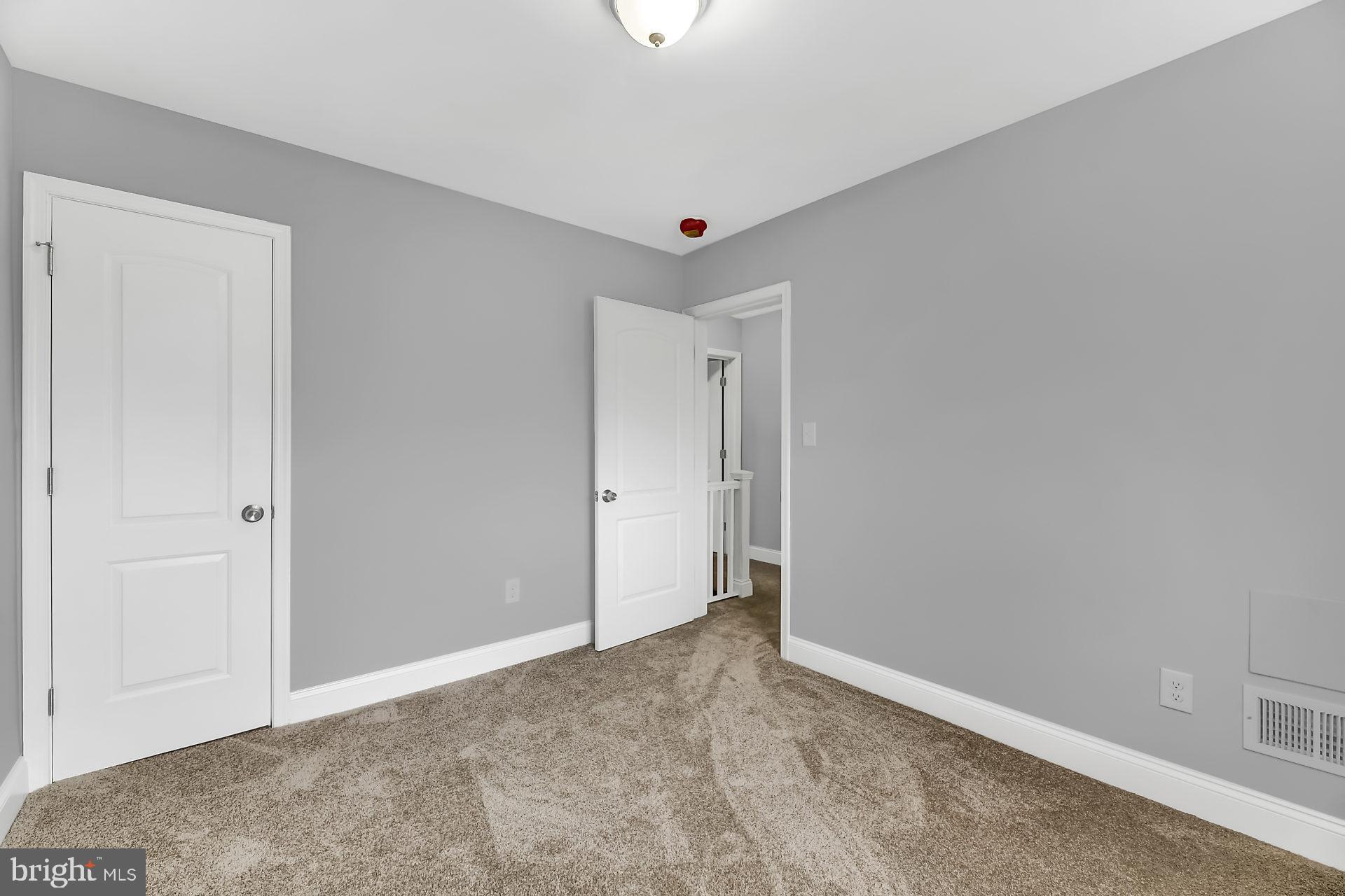 1904 Inverton Road Baltimore, MD 21222 - Photo 13 of 26