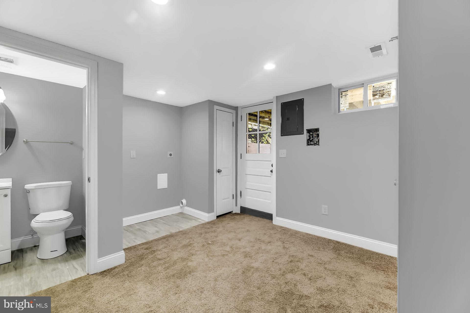 1904 Inverton Road Baltimore, MD 21222 - Photo 22 of 26