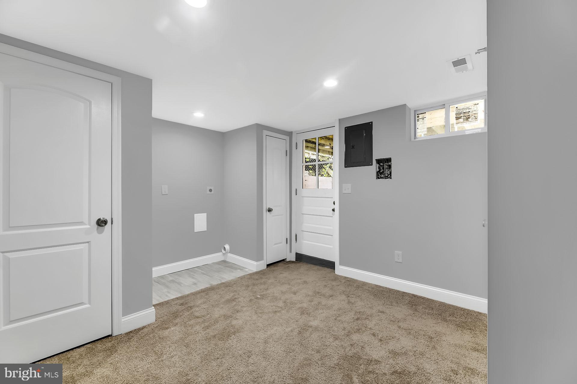 1904 Inverton Road Baltimore, MD 21222 - Photo 23 of 26