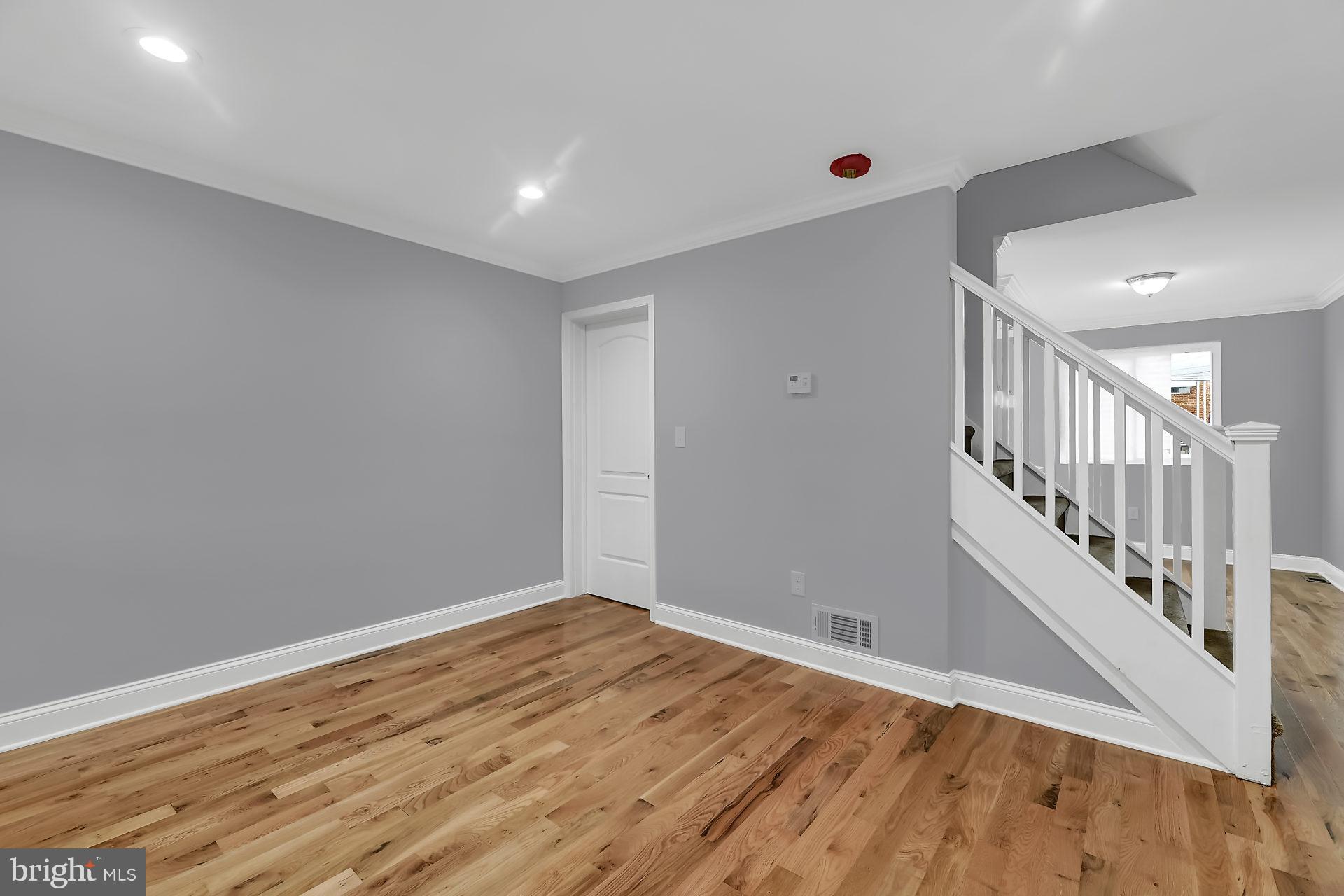 1904 Inverton Road Baltimore, MD 21222 - Photo 5 of 26