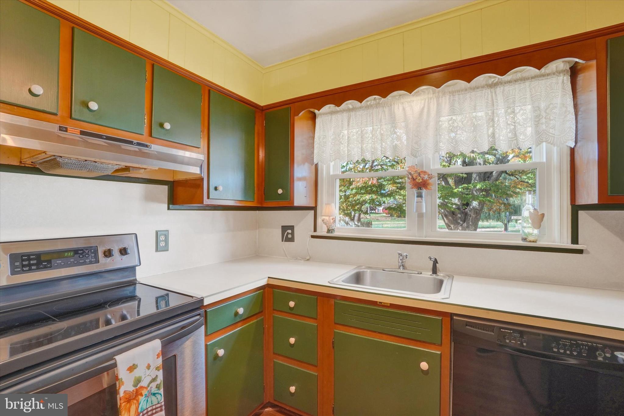 841 Church Road York, PA 17404 - Photo 17 of 33 Gallery Image 17
