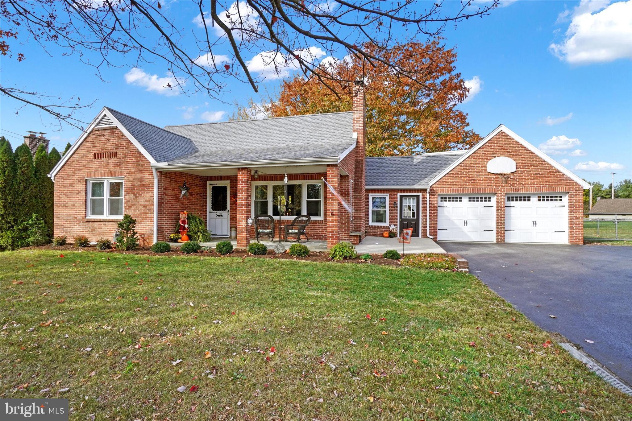 841 Church Road York, PA 17404 - Photo 2 of 33 Gallery Image 2
