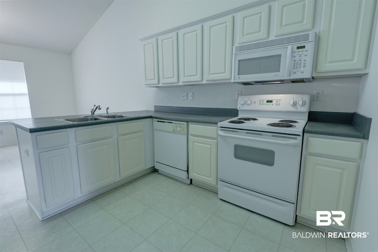 7159 Bridgemill Drive Mobile, AL 36619 - Photo 19 of 34
