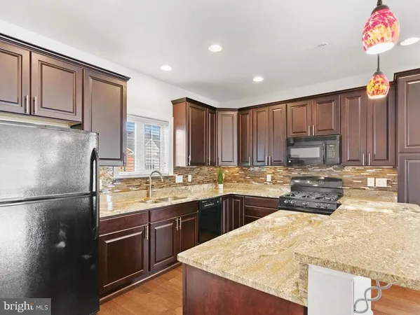 $4,000 | 572 Marina Landing Lane, Woodbridge, VA 22191