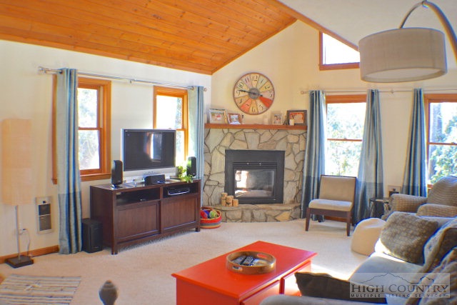 118 Grapevine Circle Boone, NC 28607 - Photo 13 of 30 Gallery Image 13