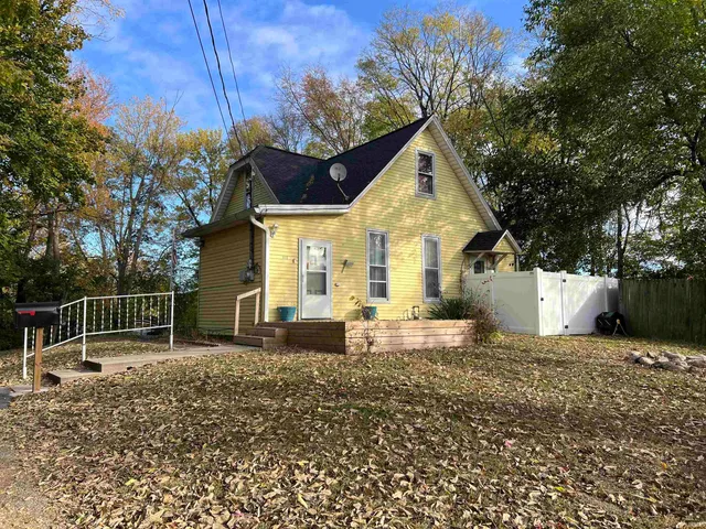 $222,900 | 615 East Sycamore Street, Kokomo, IN 46901
