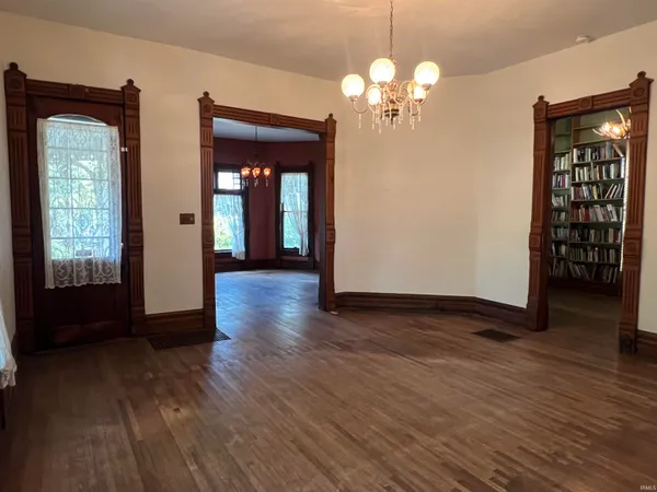 $199,900 | 615 East Sycamore Street, Kokomo, IN 46901