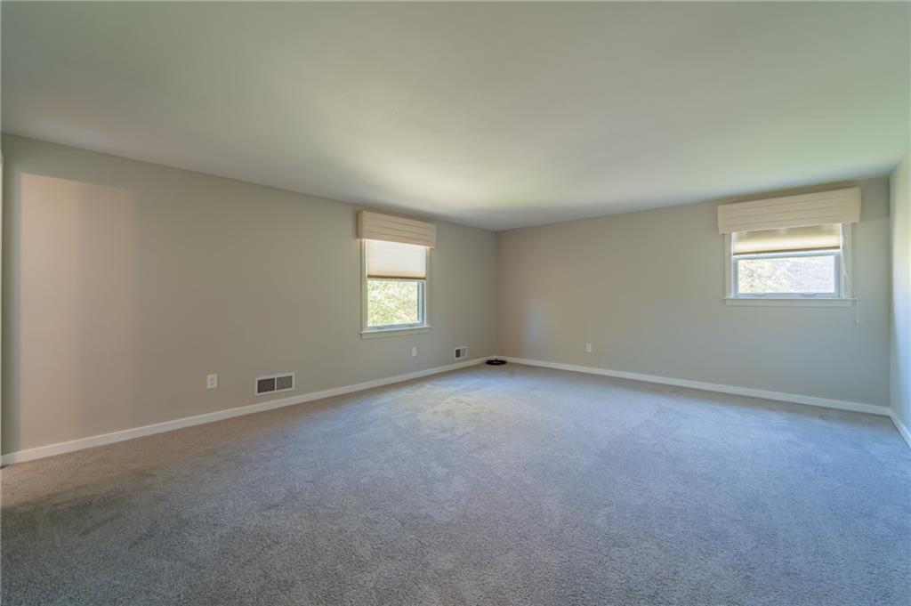 770 Pinoak Road Pittsburgh, PA 15243 - Photo 12 of 25 Gallery Image 12