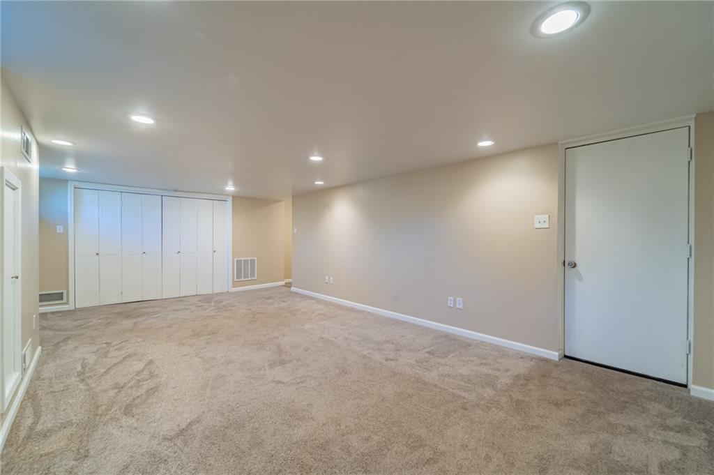 770 Pinoak Road Pittsburgh, PA 15243 - Photo 18 of 25 Gallery Image 18