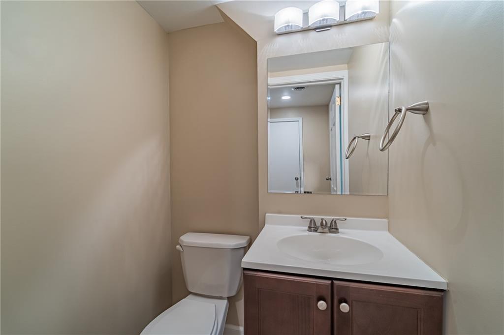 770 Pinoak Road Pittsburgh, PA 15243 - Photo 20 of 25 Gallery Image 20