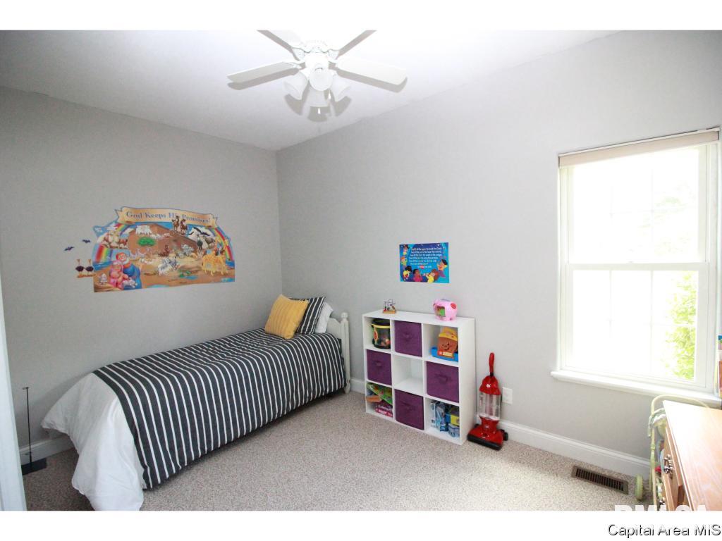 9 Hickory Ridge Lane Springfield, IL 62707 - Photo 26 of 35 Gallery Image 26
