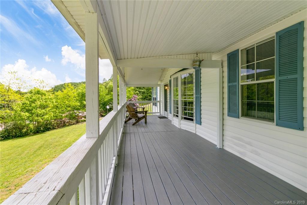 1577 Old Fort Road Fairview, NC 28730 - Photo 12 of 37 Gallery Image 12
