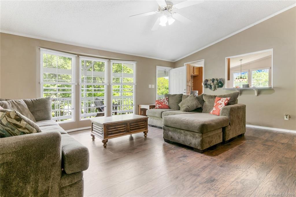 1577 Old Fort Road Fairview, NC 28730 - Photo 15 of 37 Gallery Image 15