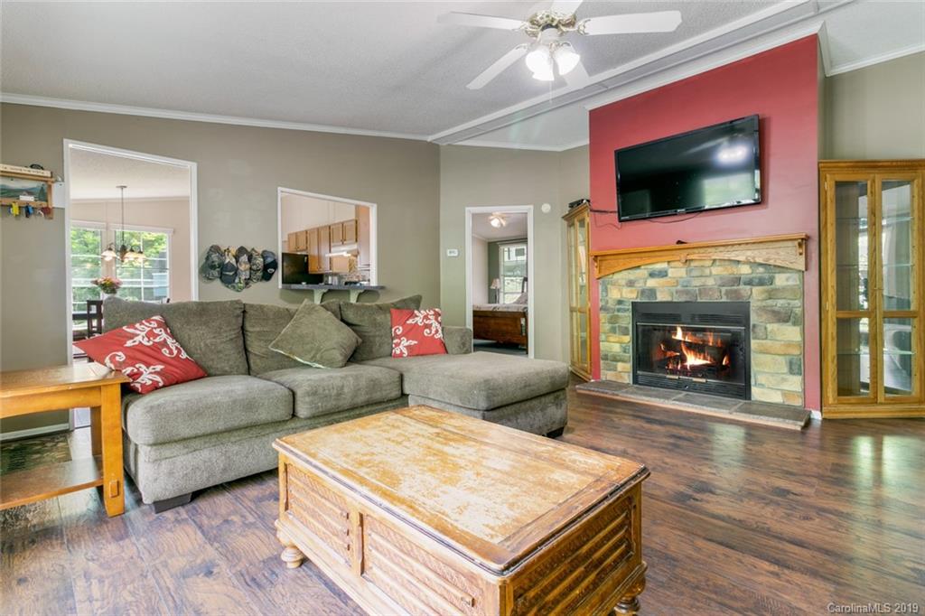 1577 Old Fort Road Fairview, NC 28730 - Photo 16 of 37 Gallery Image 16