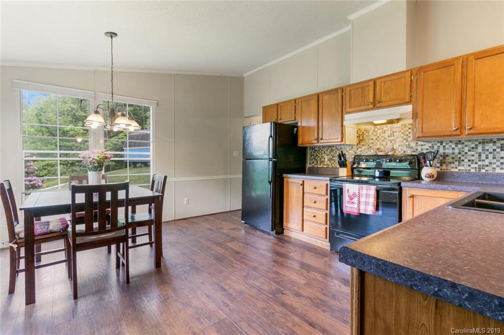 1577 Old Fort Road Fairview, NC 28730 - Photo 17 of 37 Gallery Image 17